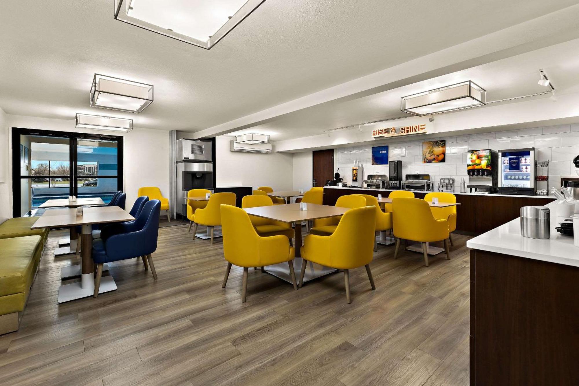 Comfort Inn&Suites Fremont Extérieur photo