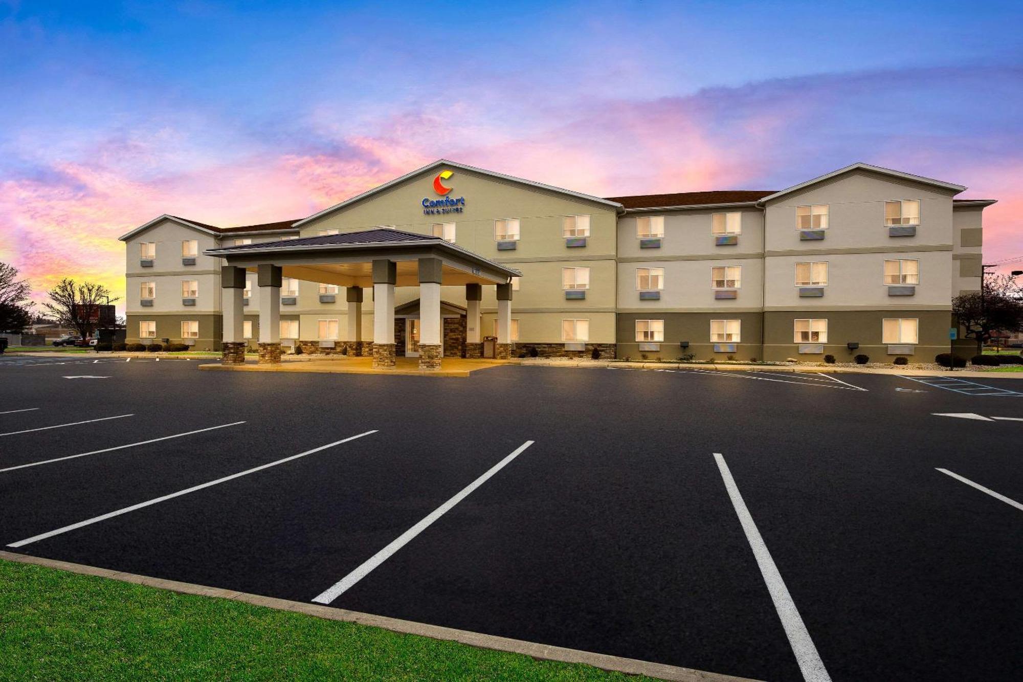 Comfort Inn&Suites Fremont Extérieur photo