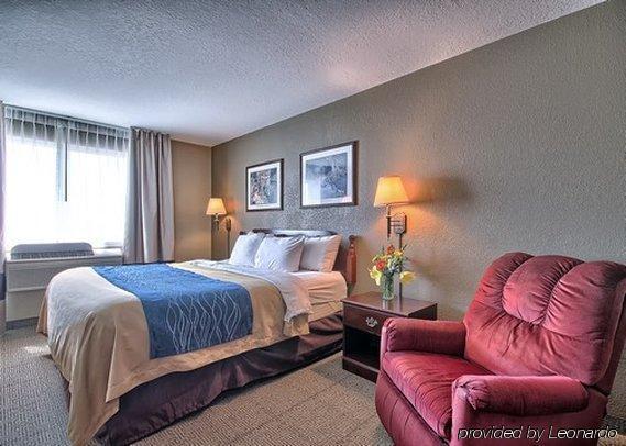 Comfort Inn&Suites Fremont Extérieur photo